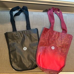 (2) lululemon reusable bags totes🖤♥️